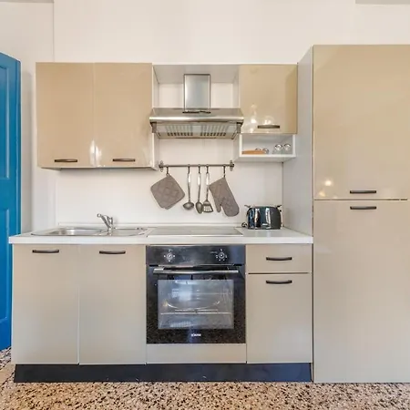 Dolcevita Penthouse - A Due Passi Dalla Ghirlandina Apartmán *