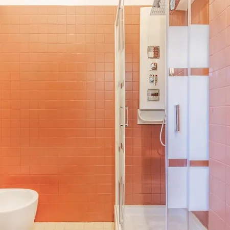 Dolcevita Penthouse - A Due Passi Dalla Ghirlandina *