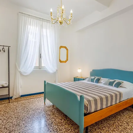 Dolcevita Penthouse - A Due Passi Dalla Ghirlandina مودينا