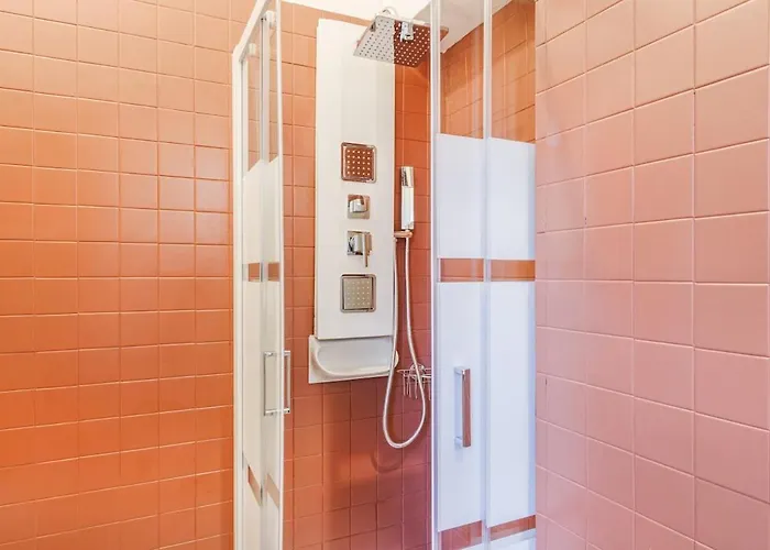 Dolcevita Penthouse - A Due Passi Dalla Ghirlandina Modena