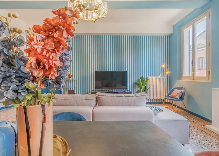 Dolcevita Penthouse - A Due Passi Dalla Ghirlandina Apartament Modena