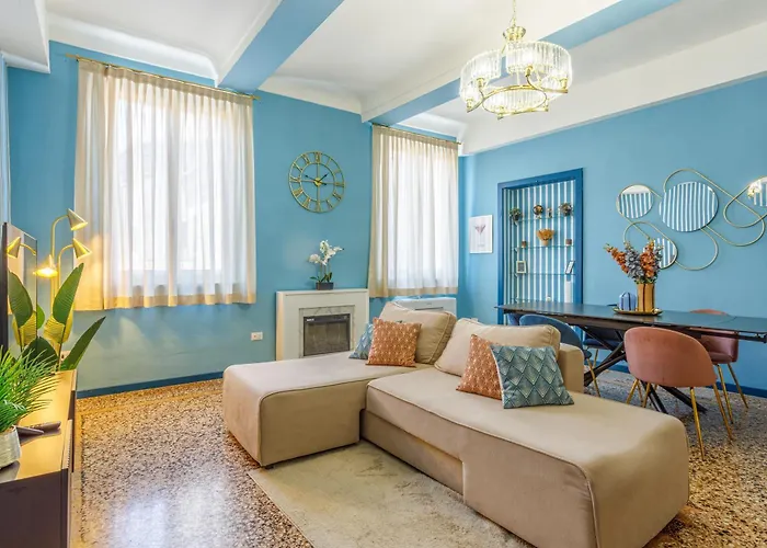 Dolcevita Penthouse - A Due Passi Dalla Ghirlandina Apartament Modena